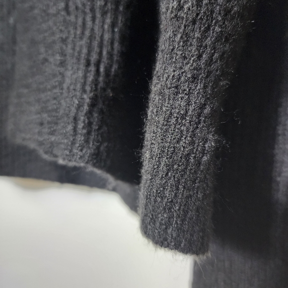 NWT Loft Black Knit Cardigan Size Medium - Picture 4 of 8